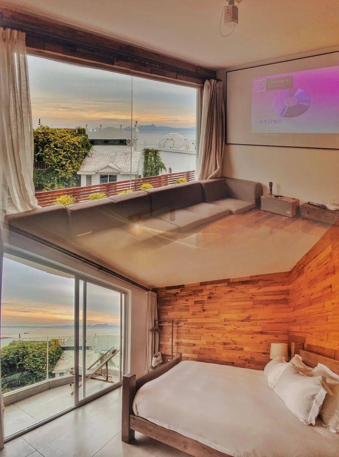 二楼海景大床房(1.8米大床一张)