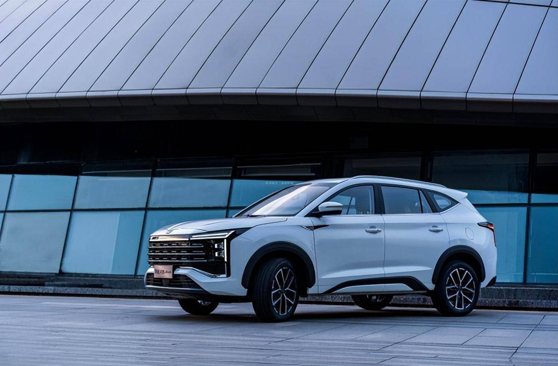 江汽集团思皓x8 plus堪称suv中的"尖子生"_搜狐汽车_搜狐网