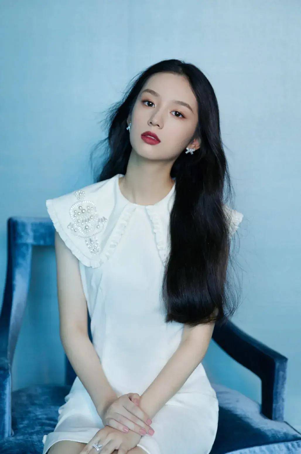 周也_造型_邱天