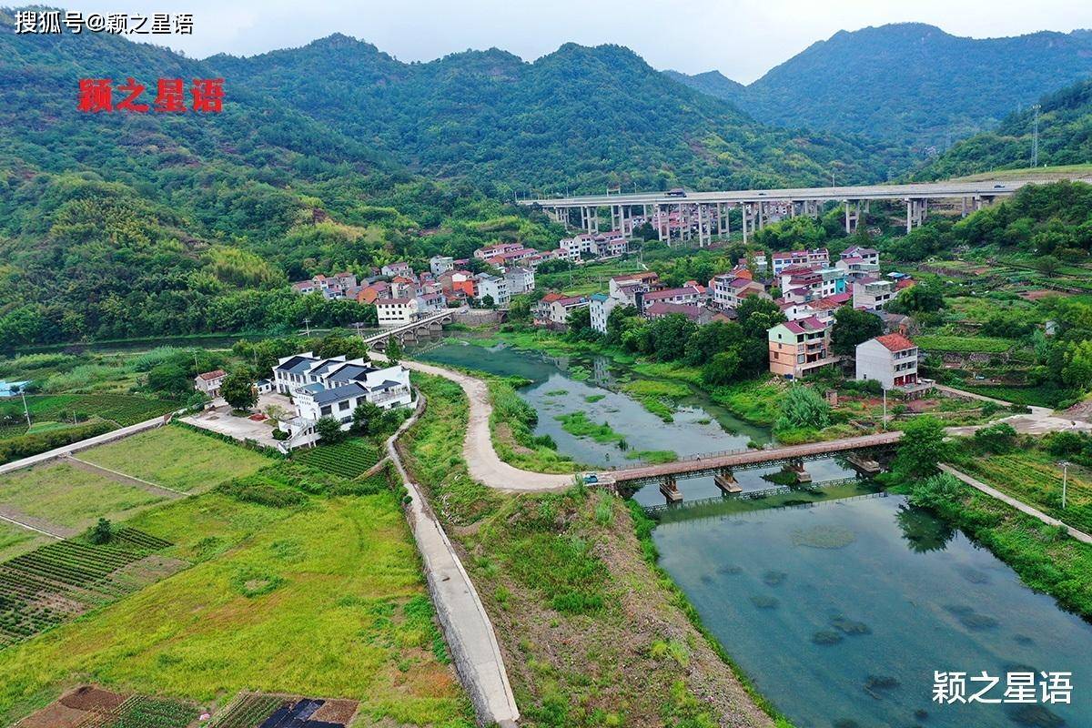绍兴镜岭水库淹没区，后染村，高速公路将成水上公路