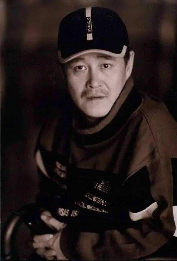 这些年不容易!马丽娟嫁给赵本山,她在婚姻中哭过,抑郁过_表演_铁岭_辽