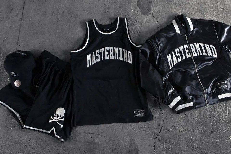 SKP SELECT丨mastermind WORLD x Mitchell & Ness 秋冬联名系列复古