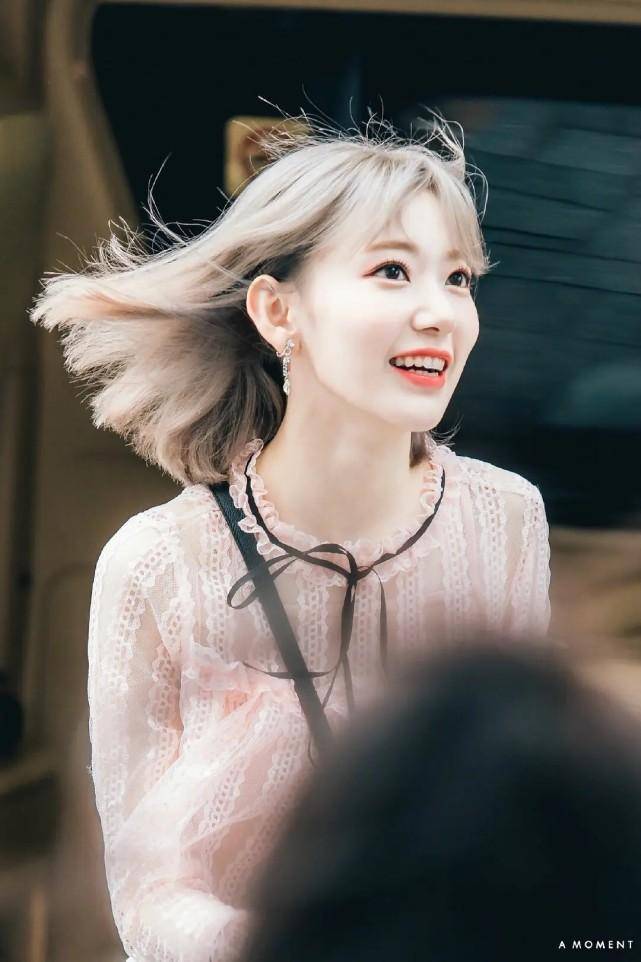 亚洲最美面孔第七名,国外清纯系小花宫脇咲良,看照片就超吸粉儿_发展