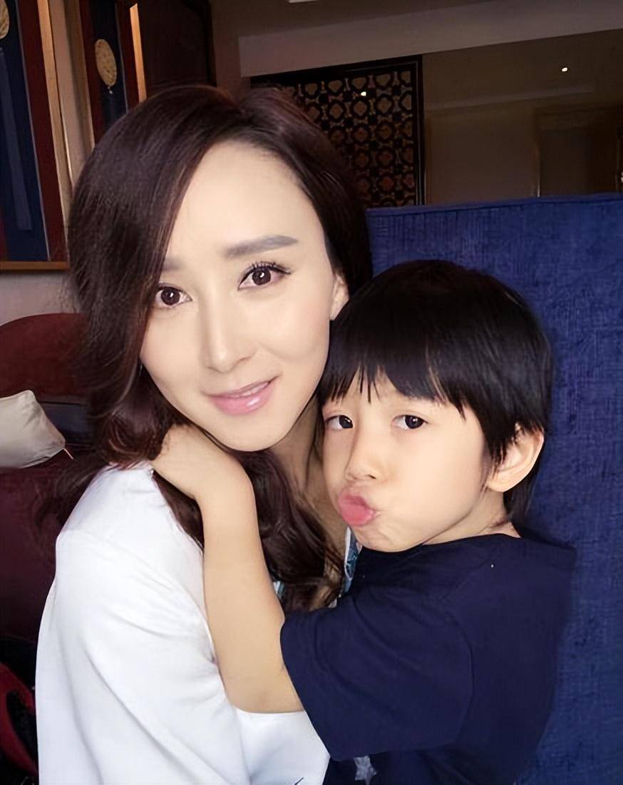 胡静:一顿饭与丈夫结缘,和婆婆情同姐妹,日子红红火火有滋味_中央民族