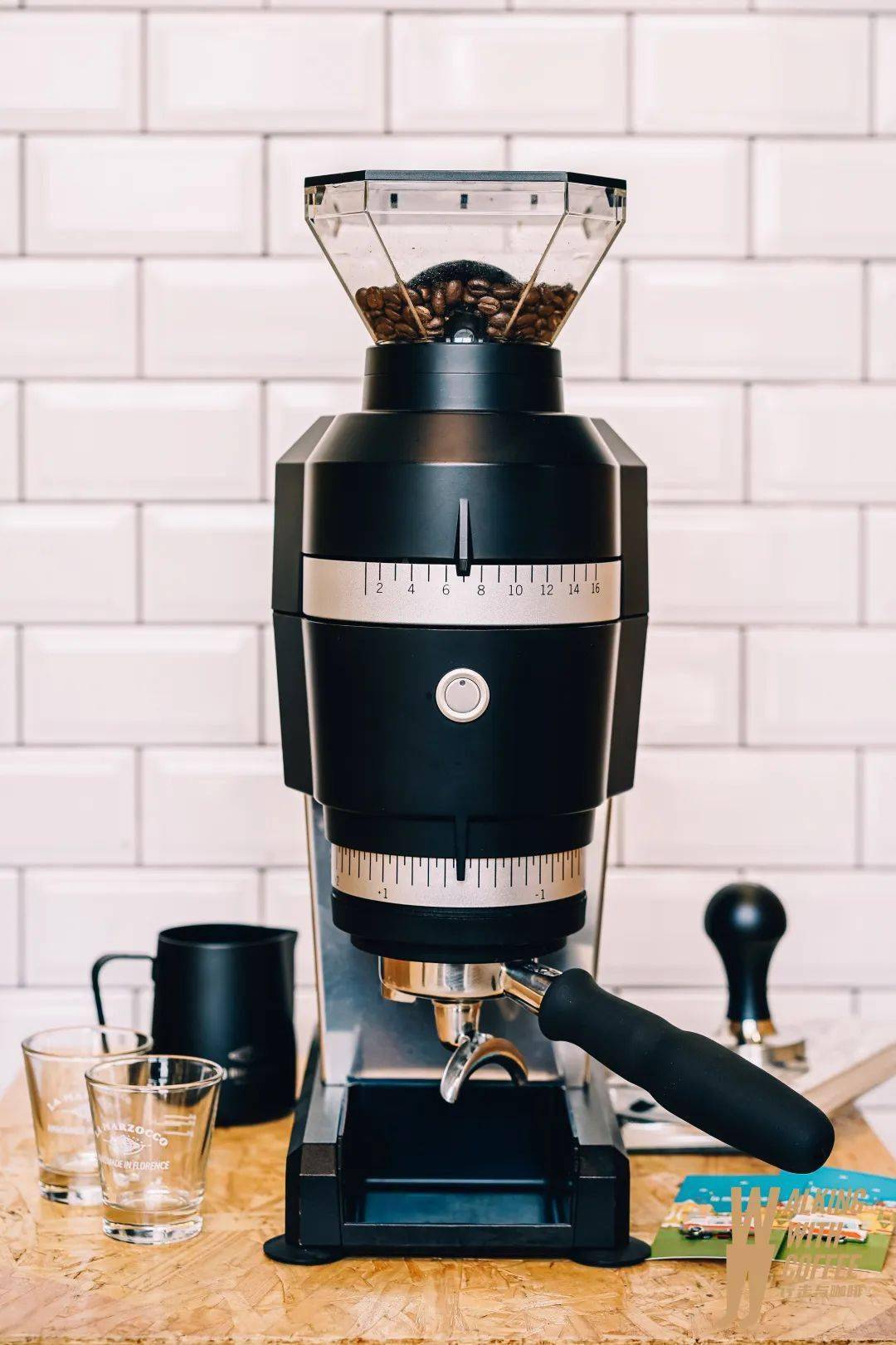 我们可以看到la marzocco经典的机型,linea,kb90,leva,gb5,gs3等商用