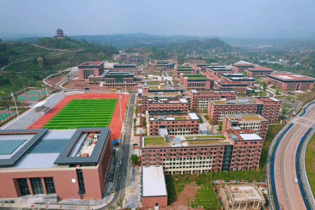 重庆壁山大学图片