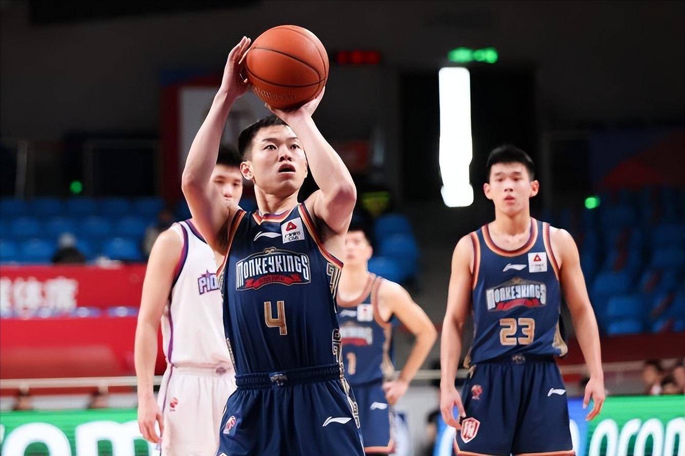 书店到二轮秀获重用 大学生要把cba混子们都赶跑_球员_邬挺嘉_来自