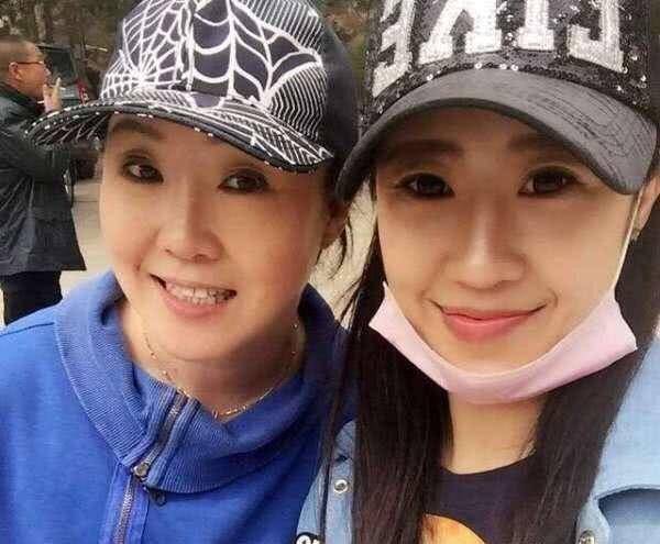 二后生的孩子老婆图片