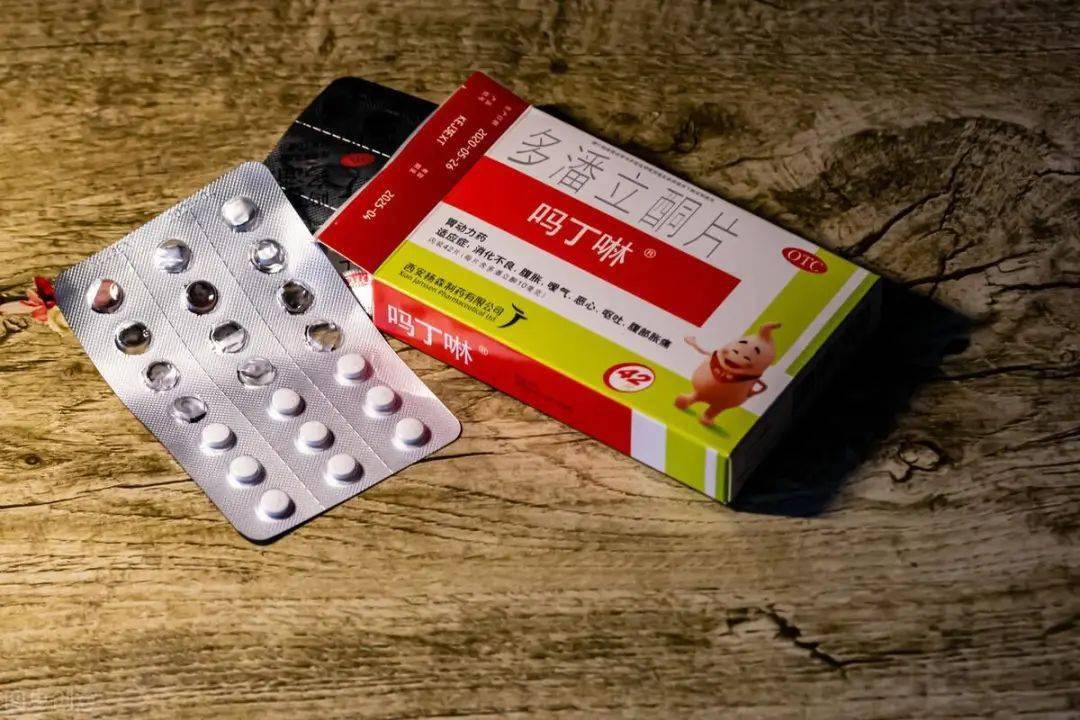 6,酚酞片酚酞片是一种刺激性的"泻药",很多人常用来治疗便秘或减肥,其