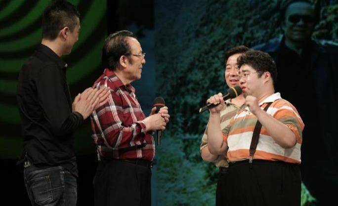 都荣获优秀演员,却有2位"天壤之别"的儿子_李双江_杨洪基_李天一