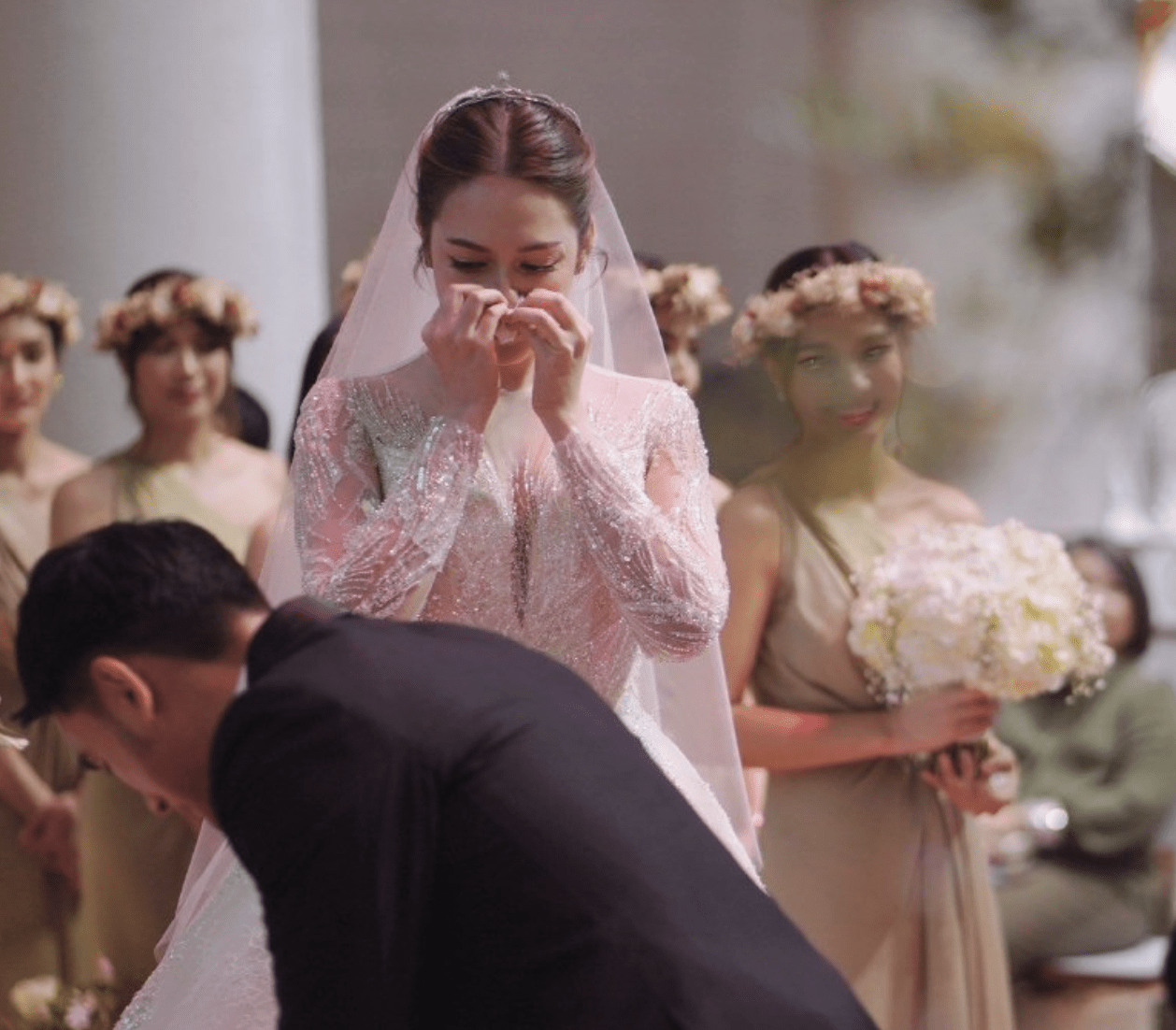 欧阳娜娜干爹tae晒婚礼现场照,有泰国林志颖称号,妻子颜值超高_唐宸禹