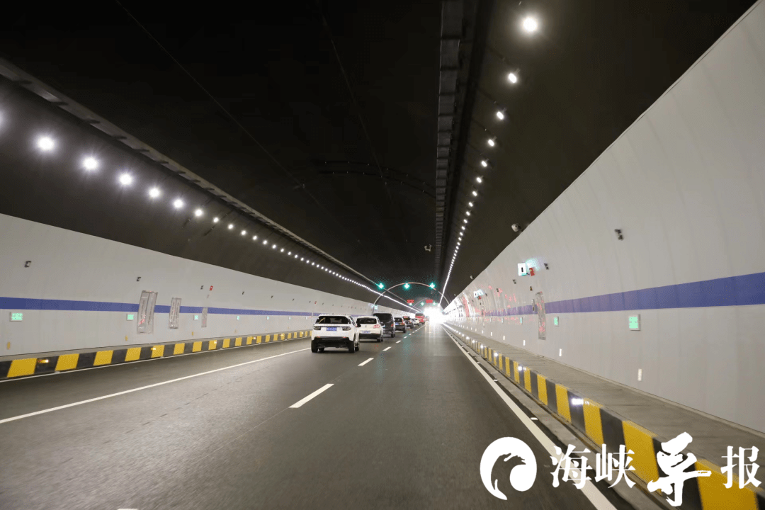 好消息!刚刚传来!这条快速路今天!正式!通车!