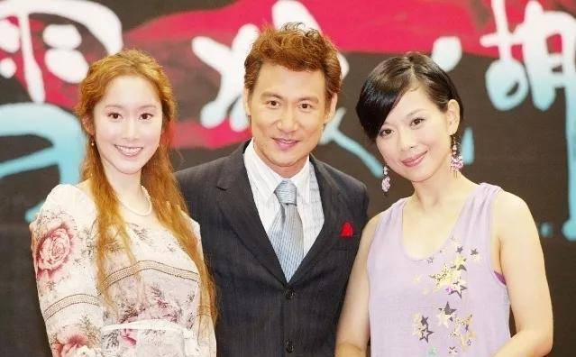 陈松伶:14岁出道,遭遇雪藏,曾被经纪人骗光财产,失去生育能力_郑伊健