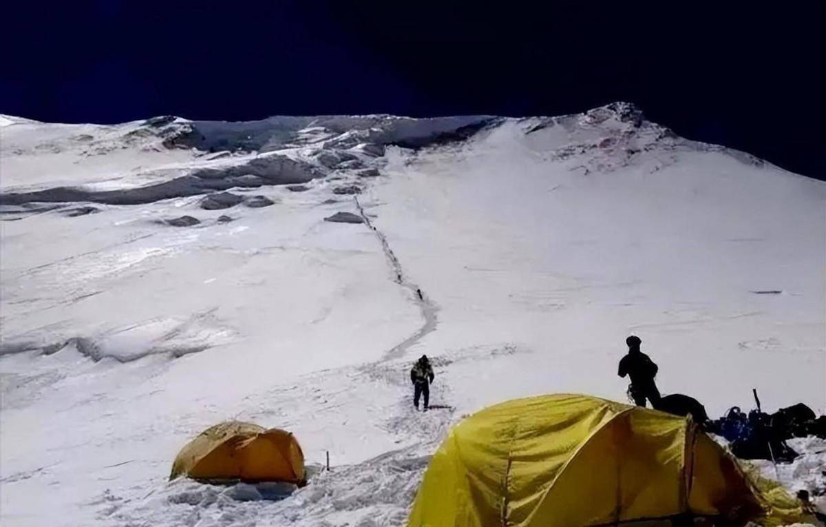 7年后发现日记,遇难者临死前的过程充满诡异_卡瓦格博_梅里雪山_神山