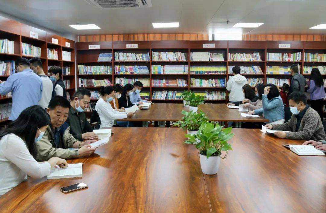 全民阅读 共享书香丨城关街道举办“15分钟阅读圈”阅读活动-搜狐大视野-搜狐新闻