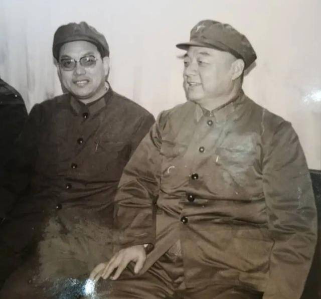 他是总后勤部原政委,1988年授中将,6年后升上将,4