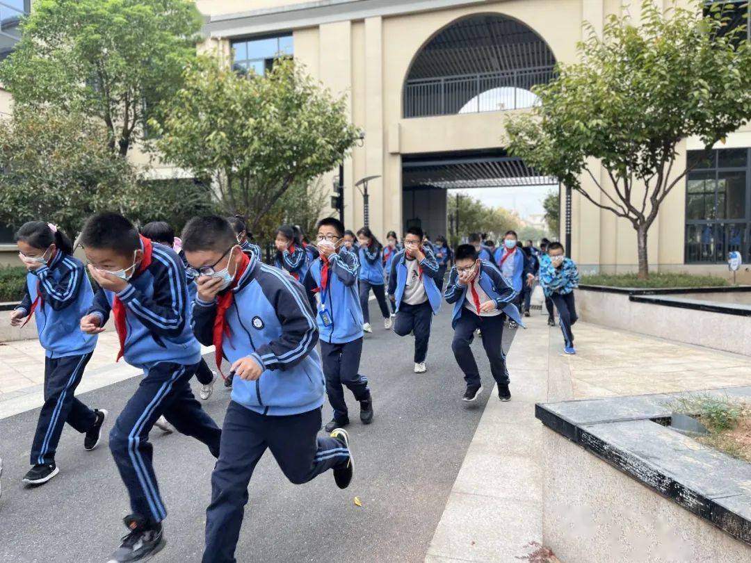 【白沙小学·学生活动】消防安全 铭记在心——柯城区白沙小学消防