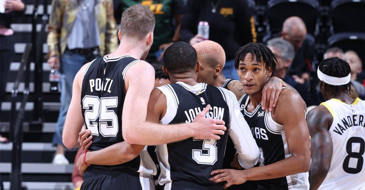 马刺高居第三,他们有湖人想要的所有筹码_交易_开局_什么