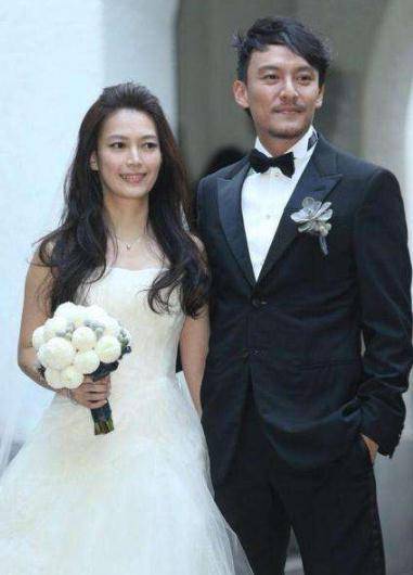 舒淇:16岁拍大时尚照片,遭两任男友放弃,一脱成名背后太多辛酸_张震