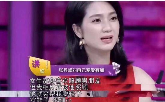 被李嘉欣说“蠢女人”，分手还替莫少聪生孩子，洪欣恋爱太坎坷了