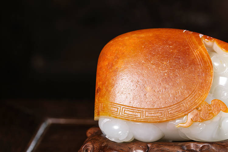 「璞玉雅藏」新疆和田玉籽料 熊明星玉雕《荣归龙龟》鉴赏_朝隆_海派