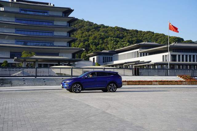 续航、性能、智能全在线!试驾新款唐EV