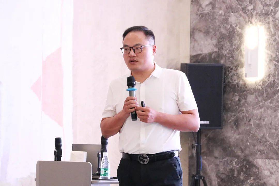 在分享中,胡波董事长指出,再生医学是推动人类健康文明发展的行业,在