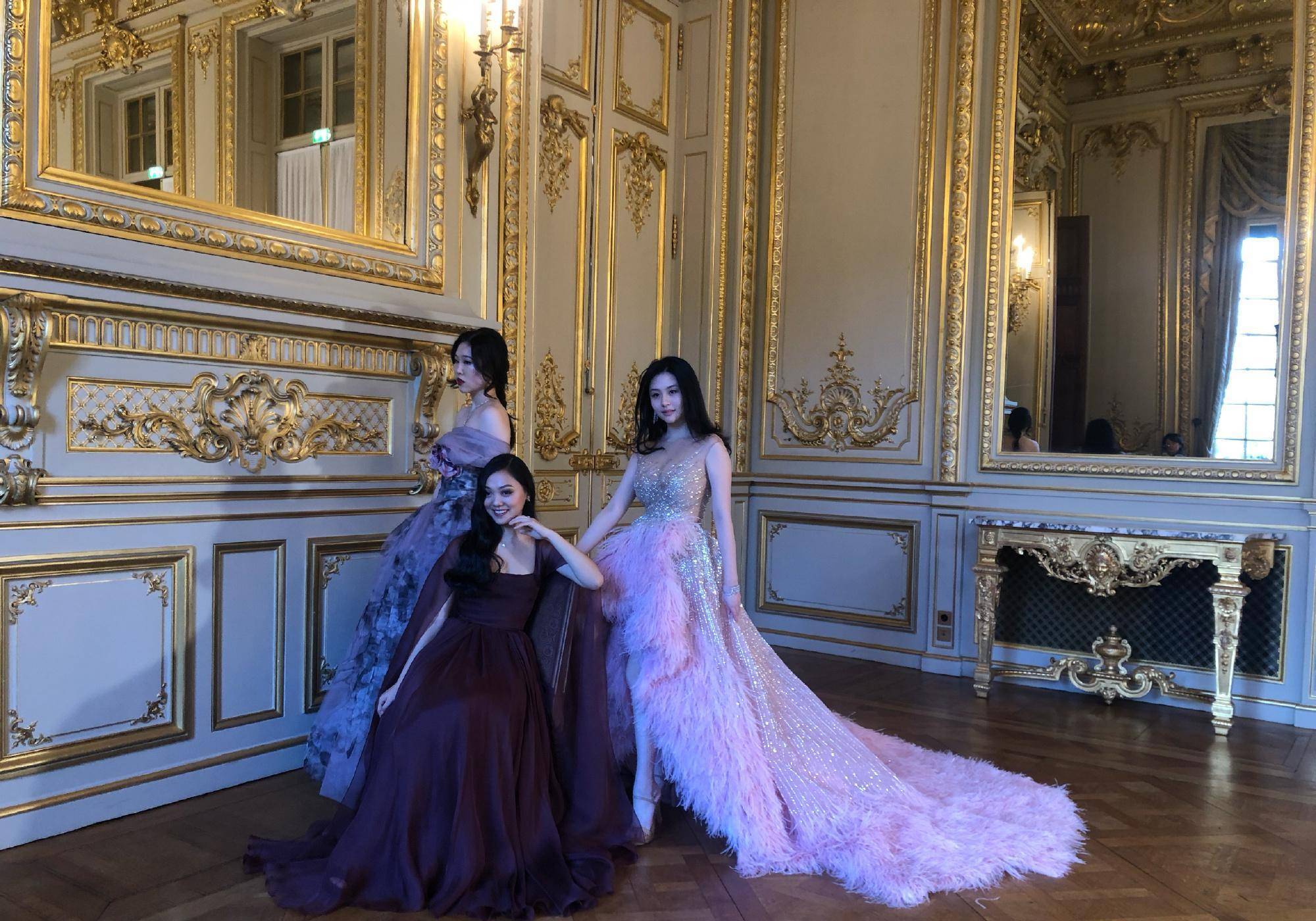 被称为最美星二代,参加过巴黎名媛舞会,邱淑贞女儿也要出道了?