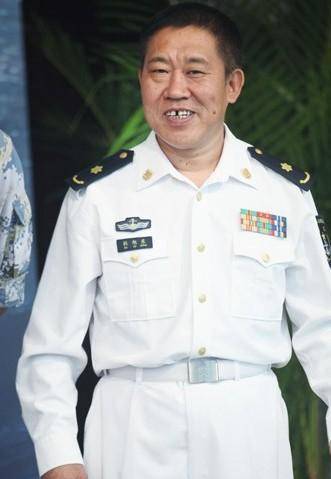 "汉奸专业户"杜旭东,因戏中角色经常被打,64岁终于"洗白"_因为_反派