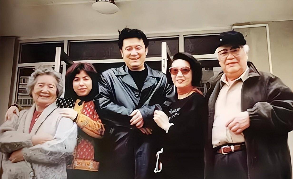 老戏骨于洋庆祝92岁生日!