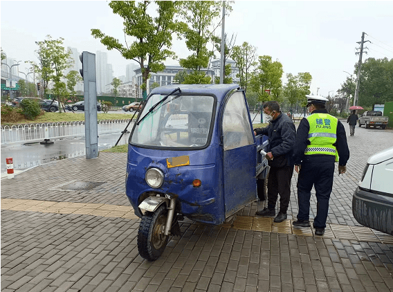 荆州交警：那类车辆整治持续停止中！