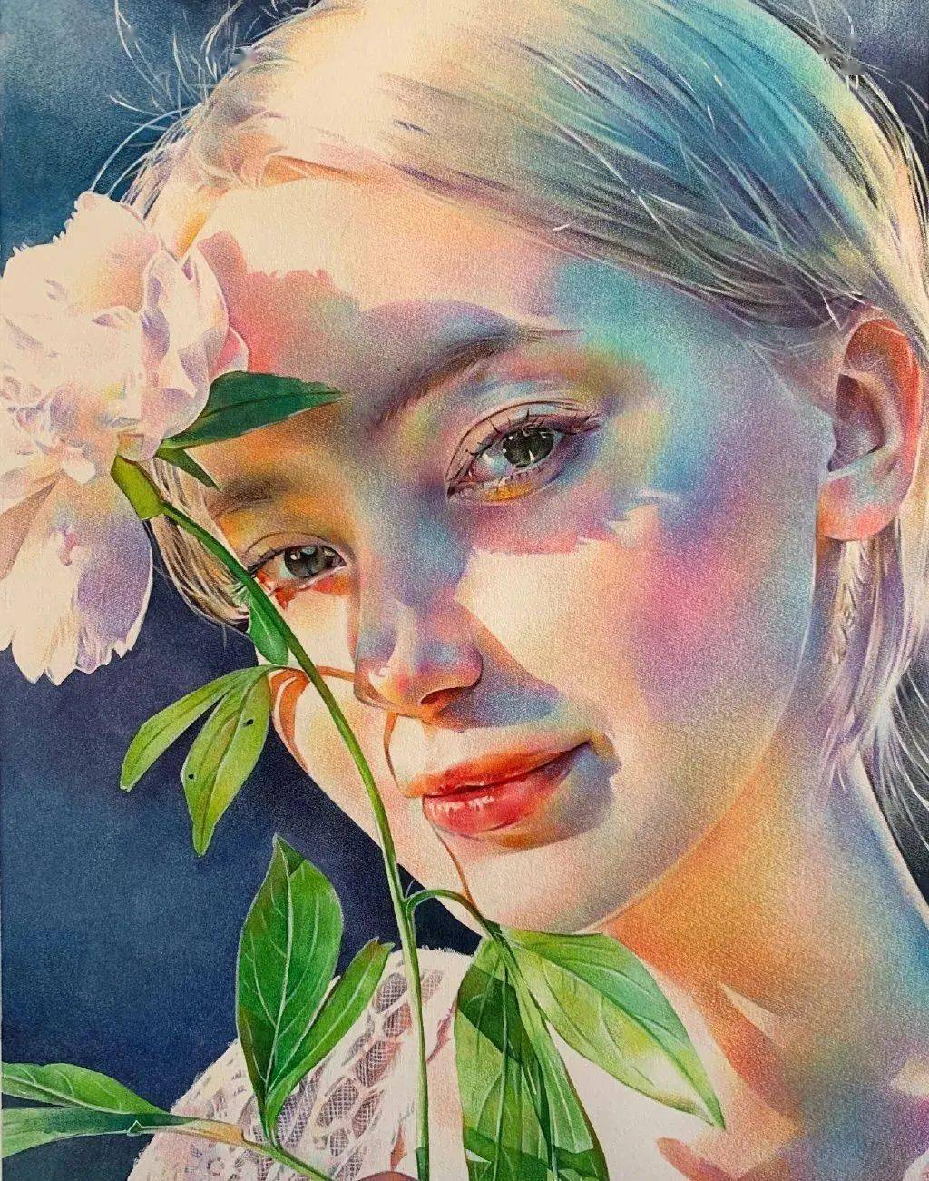 细致而有表现力它介于素描与彩色图画之间是还原光影世界的方式