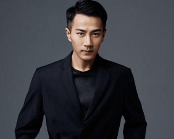 刘恺威离婚后独自带娃,为了陪伴女儿退掉工作,他是否尽到了父亲的责任