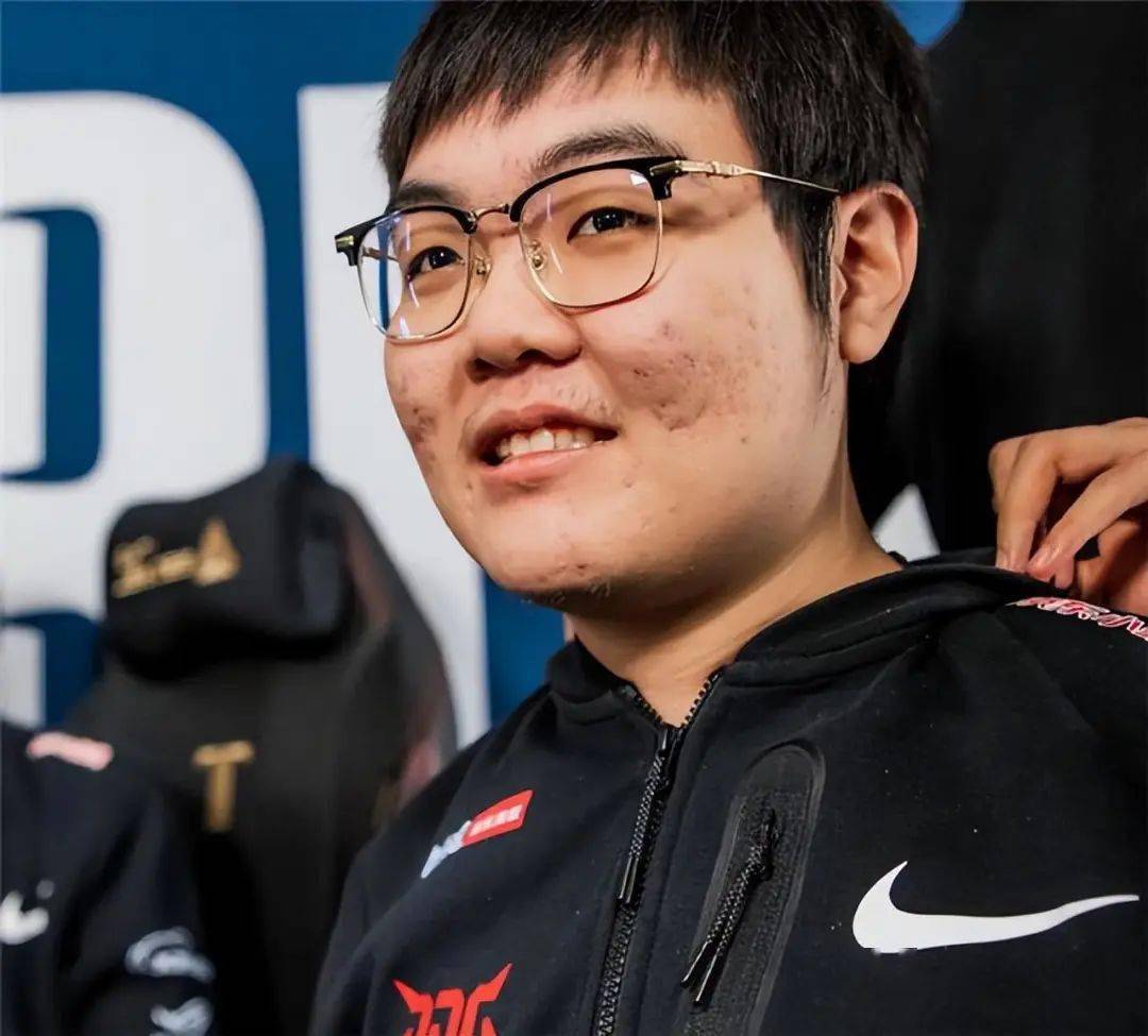 knight_队友_关系