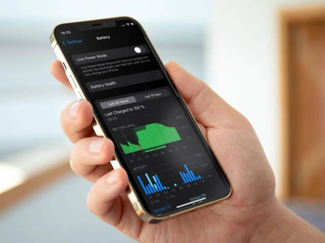 iOS 16 新功能,一键查看电池寿命