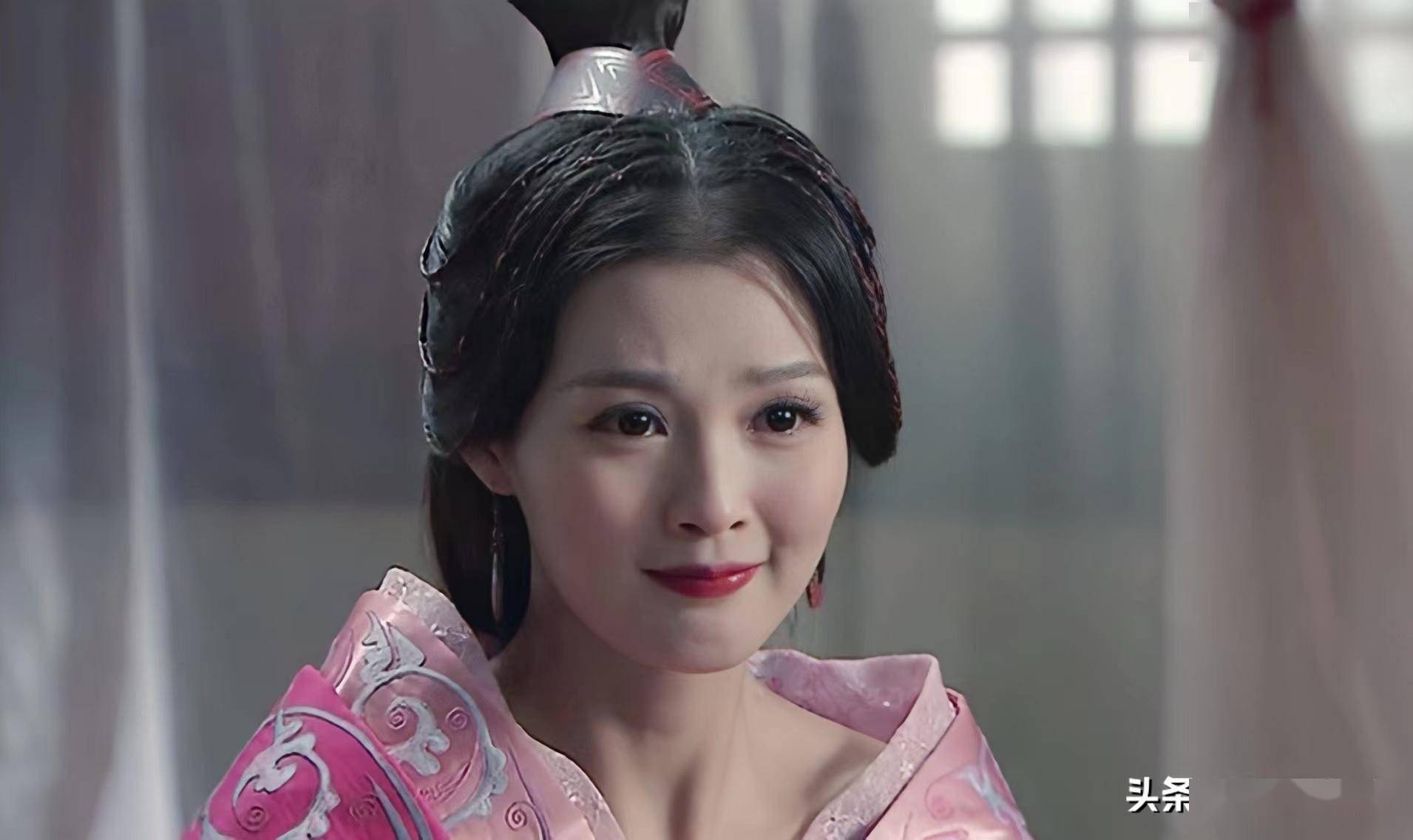 曾是"最美王昭君",演过小玉儿,37岁的她被称为岳丽娜的接班人_白庆琳