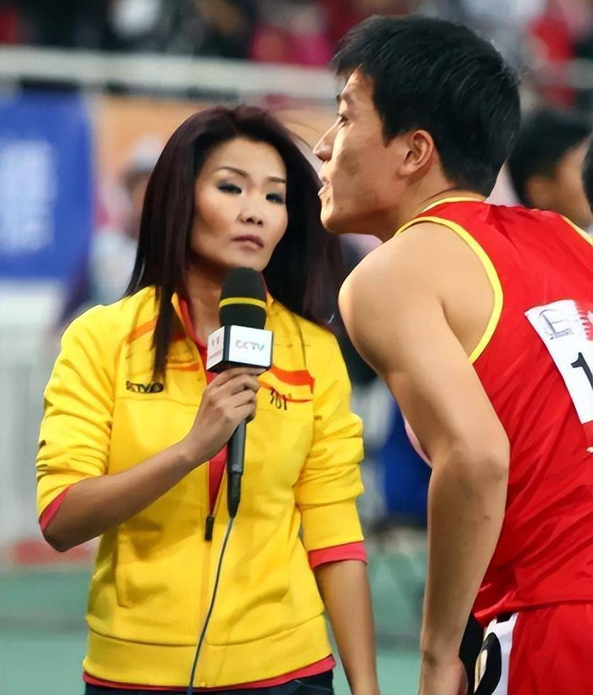 "电视记者"冬日娜:被网友说被苏炳添怼,却被外媒追捧,为什么_刘翔