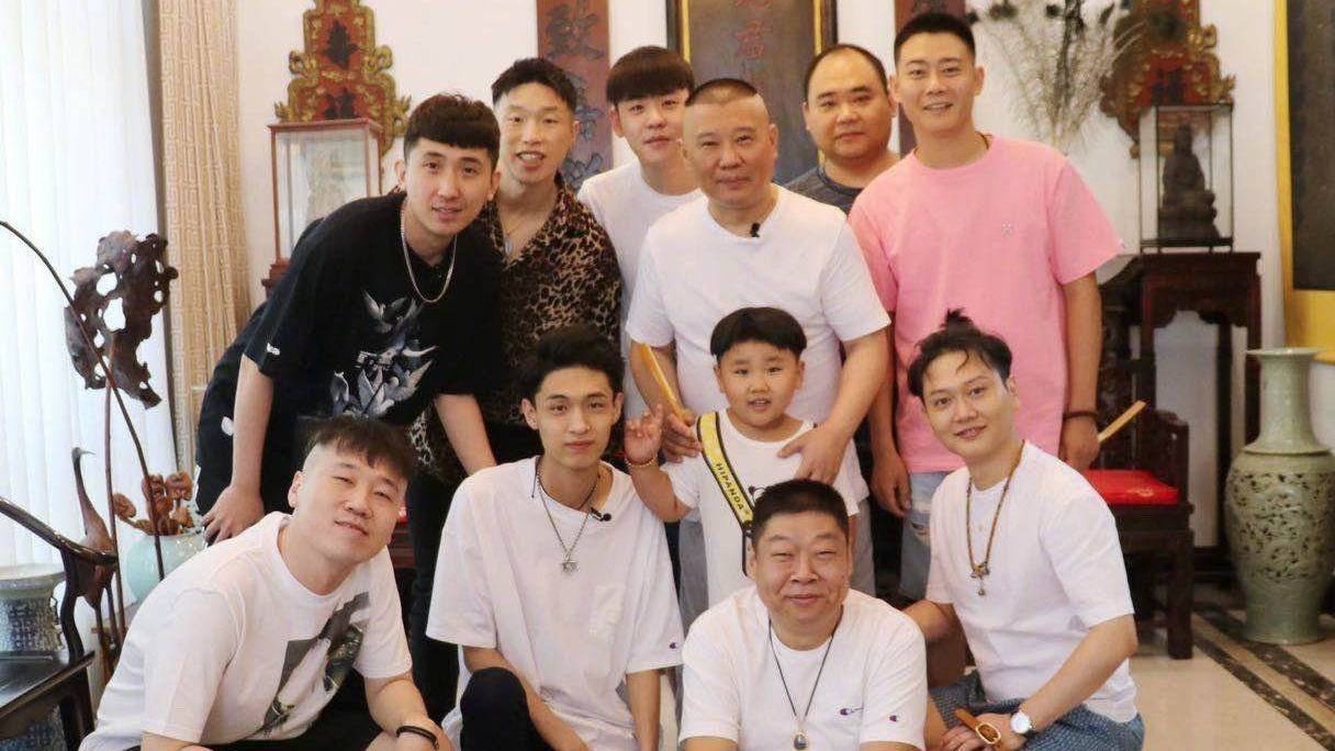 ​郭德纲用钢丝节来纪念德云社恢复演出,要刻骨铭心的记住那一天