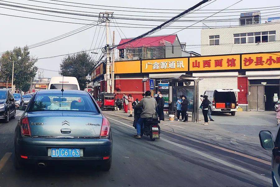 全长距离大约9公里,途径六环路,南大红门村,垡上村,青云店大集等地