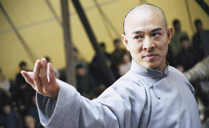 成龙李连杰片场发生冲突,大打出手,导演亲自去拉架!_功夫_武术_中国