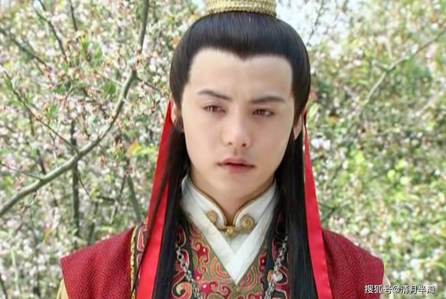 同演"贾宝玉",有人仿佛翩翩贵公子走出来,有人贼眉鼠眼色眯眯