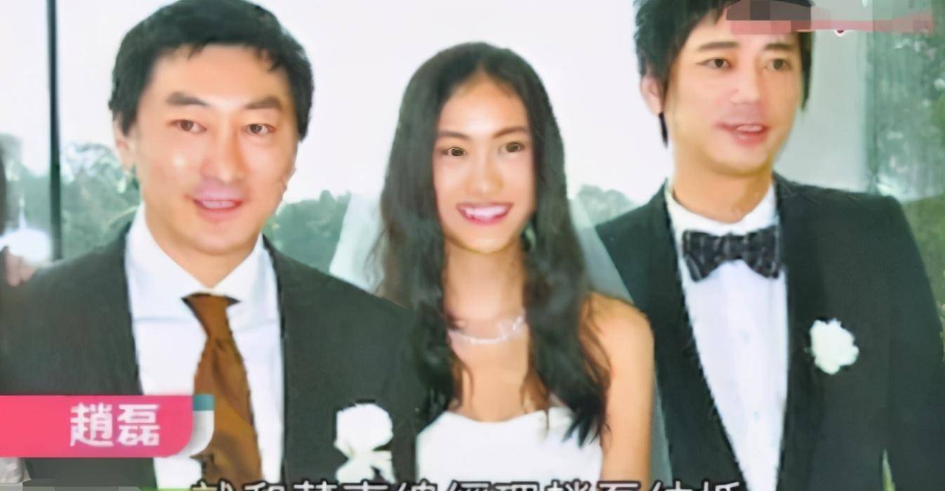 秦舒培在自己22岁,不到23岁的时候就选择嫁给了华谊总裁赵磊,其实说