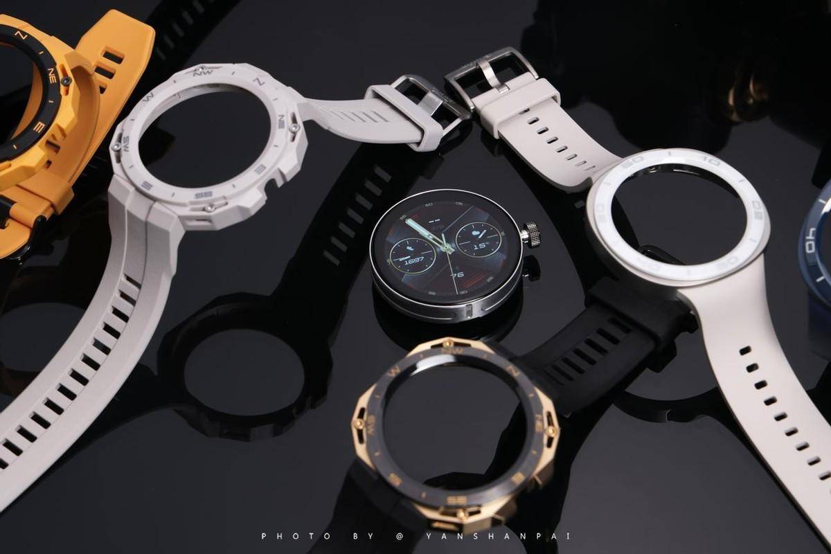 总带一块表太无聊！华为首款可换表壳智能手表WATCH GT Cyber评测