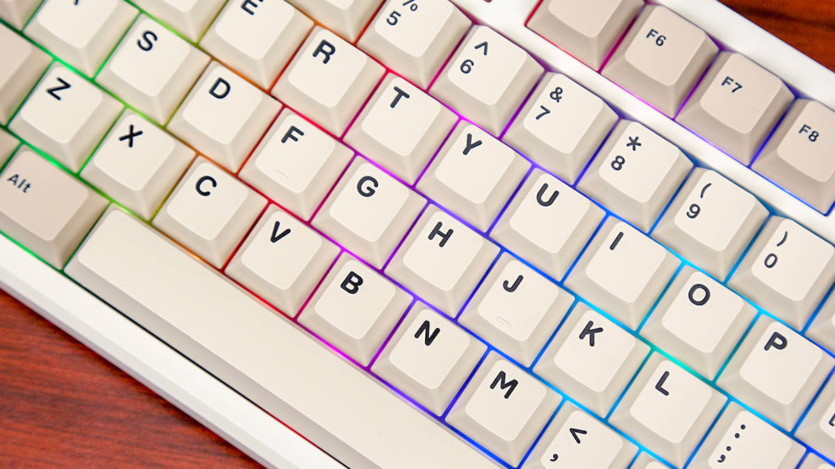 黑爵AK966无线三模游戏机械键盘评测：配置拉满，一步到位