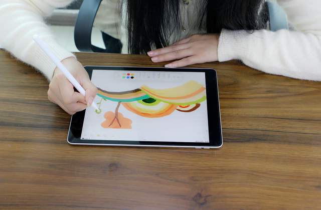 完美平替苹果Pencil,用它备忘录照样画出名作!南卡Pencil评测
