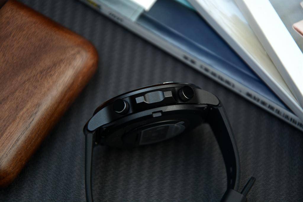 步入中年的80后,健康尤为重要,dido E40S气泵式血压智能手表体验