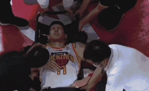 伤病停赛动态影响球队排兵布阵关键战役或将改写积分榜格局