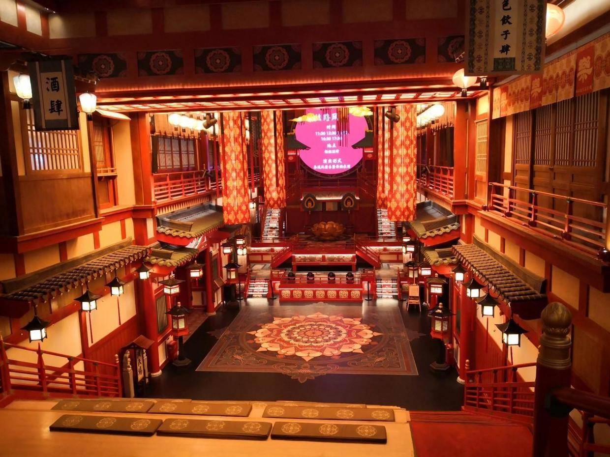 室内版不夜城,长安十二时辰(下)_场景_楼梯_游客