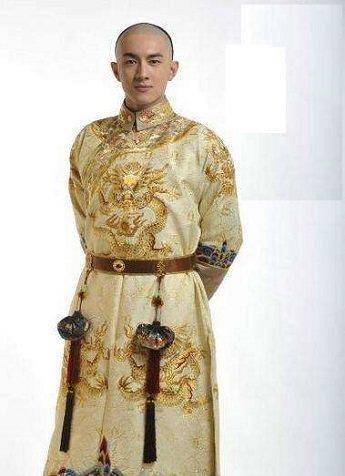 直击九子夺嫡:老二胤礽之后便是小十四胤禵,康熙最喜欢的小儿子_太子