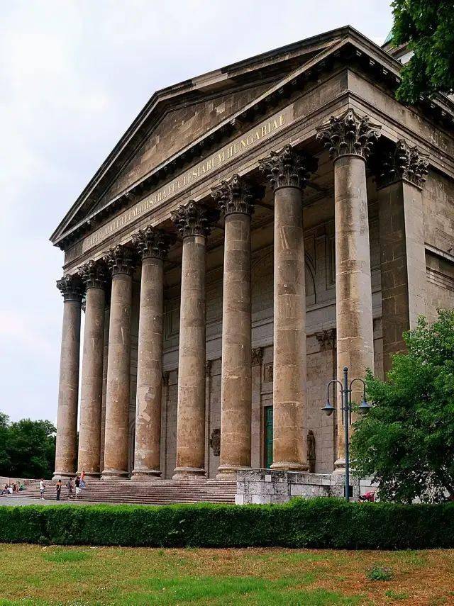 匈牙利埃斯泰尔戈姆大教堂_广场_雕像_李斯特